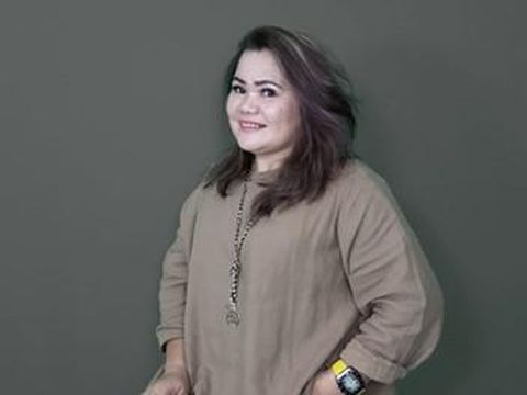 Shirley Chelly Rotty, salah satu kreator Helo