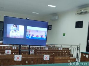Simpatisan Mas Bechi yang Serang Polisi Divonis 5 Bulan Penjara Simpatisan Mas Bechi yang Serang Polisi Divonis 5 Bulan Penjara