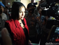Nikita Mirzani Pengin Lihat Dito Mahendra Dijemput Paksa Polisi
