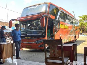 Momen Nataru, Harga Tiket Bus Wonogiri-Jabodetabek Naik hingga Rp 50.000 Momen Nataru, Harga Tiket Bus Wonogiri-Jabodetabek Naik hingga Rp 50.000
