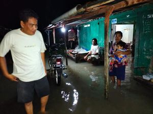 Drainase Bandara Ngloram Diduga Jebol saat Hujan, Belasan Rumah Kebanjiran