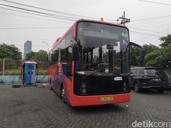 Rute dan Harga Tiket Bus Listrik Surabaya