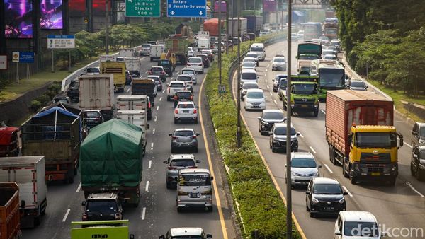 Catat! Angkutan Barang Bakal Dibatasi Saat Nataru