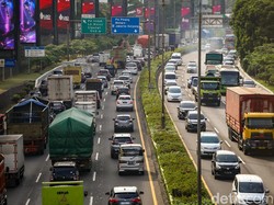 Setengah Juta Lebih Kendaraan Keluar Jabodetabek Via Tol hingga H-4 Natal