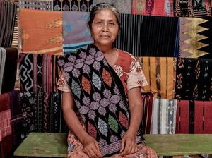 Mengenal Kain Tenun Khas Desa Sade: Sejarah, Proses, dan Motif