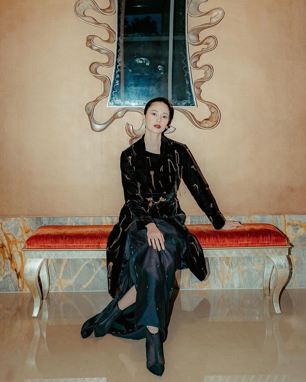 Gaya fashion Laura Basuki/Foto: Instagram.com/Laurabas Gaya fashion Laura Basuki