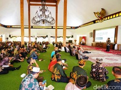 Bupati Ipuk Minta Kades Kuatkan Sinergi dengan BPD demi Sejahterakan Warga