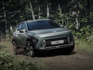 Wujud Baru Hyundai Kona: Lebih Bongsor, Tampang Mirip Staria-Stargazer Wujud Baru Hyundai Kona: Lebih Bongsor, Tampang Mirip Staria-Stargazer
