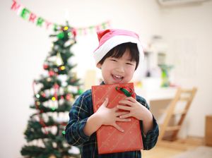 Kado Natal Anak-anak Ternyata Berpengaruh Terhadap Lingkungan, Kok Bisa? Kado Natal Anak-anak Ternyata Berpengaruh Terhadap Lingkungan, Kok Bisa?