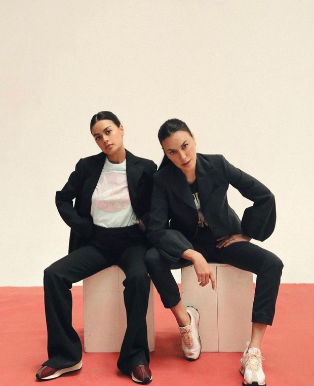 Kekinian dengan Gaya Androgini/Foto: Instagram/@sophia_latjuba88 Kekinian dengan Gaya Androgini/Foto: Instagram/@sophia_latjuba88