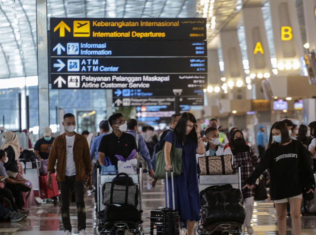 Jumlah Bandara Internasional di RI Bakal Dipangkas Jadi 15