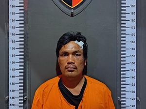 Kepergok Curi Kabel, Maling di Batam Ancam Pihak Keamanan Pakai Kapak