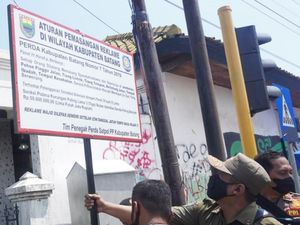 Wara-wara Lur! Beri Uang Pengemis di Batang Bisa Didenda Rp 50 Juta Wara-wara Lur! Beri Uang Pengemis di Batang Bisa Didenda Rp 50 Juta