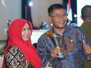 Sumedang Raih AJEG Jabar 2022 & Inovasi Terbaik Pembangunan Ekonomi