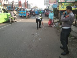 Pemotor di Bogor Tewas Diseduruk Angkot yang Tertabrak Minibus