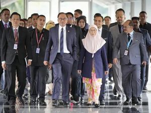 Anwar Ibrahim Buktikan Dukungan Mayoritas Parlemen Lewat Mosi Kepercayaan Anwar Ibrahim Buktikan Dukungan Mayoritas Parlemen Lewat Mosi Kepercayaan