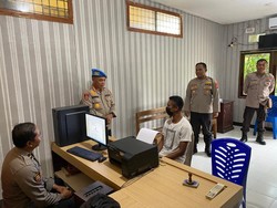 Propam Sidak Dua Polsek di Kupang