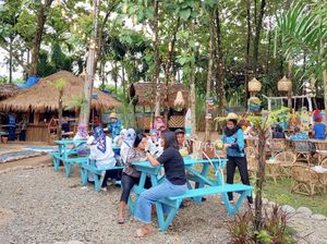 Viral Kafe ala Pantai di Medan, Intip Menu dan Suasananya