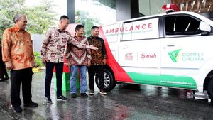 Wakaf Ambulans untuk Masyarakat Tulang Bawang Lampung