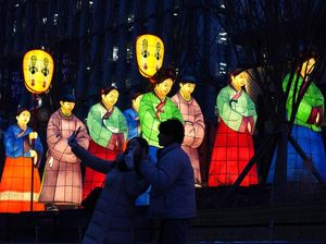 Warna-warni Lampion di Festival Lentera Seoul Korsel