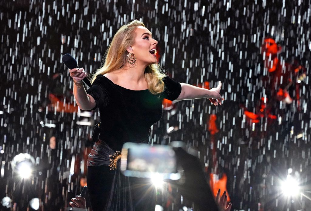 LAS VEGAS, NEVADA - NOVEMBER 18: Adele performs onstage during the