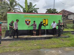 Penuhi Air Bersih, Kodim 1611/Badung Bantu Pompa Hidram ke Desa Ayunan