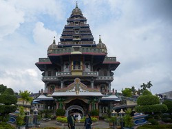 Keindahan Akulturasi Budaya dalam Gereja Bernuansa Kuil di Medan