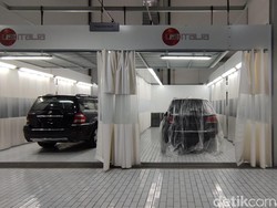 Jangan Kaget! Segini Biaya Cat Ulang Mobil Mercedes-Benz