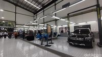 Melihat Bengkel Cat Mercedes-Benz Berstandar Jerman di Cilandak
