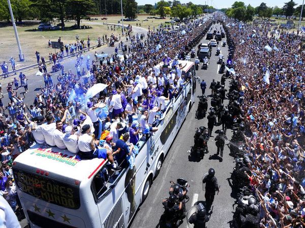 Pesta Argentina di Obelisk Batal gegara Ulah Suporter