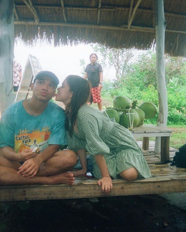 Fadly Faisal dan Rebecca Klopper Fadly Faisal dan Rebecca Klopper