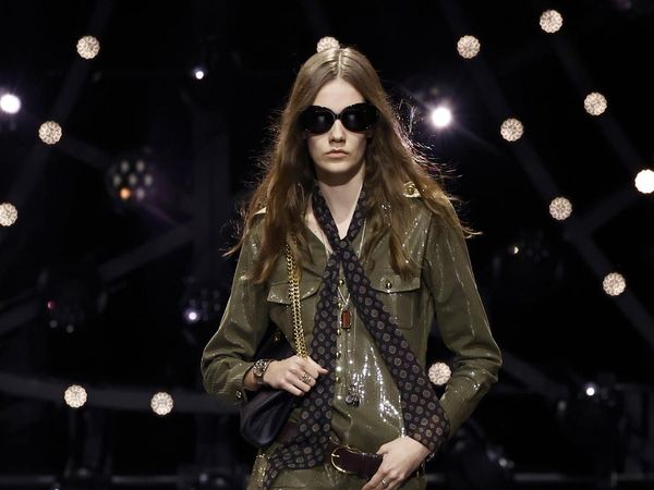 10 Koleksi Busana Indies Rock n Roll dari Celine Fall/Winter 2023