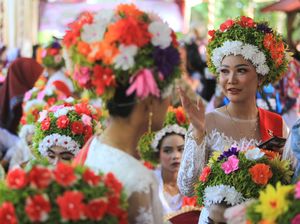 Mengenal Adat Ngarot, Tradisi Jelang Musim Tanam Padi di Indramayu Mengenal Adat Ngarot, Tradisi Jelang Musim Tanam Padi di Indramayu
