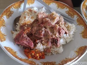 Menu Warung Gang Amboina Bangkalan Spesialis Daging-Jeroan, Enaknya Juara! Menu Warung Gang Amboina Bangkalan Spesialis Daging-Jeroan, Enaknya Juara!