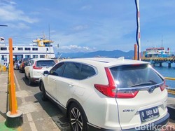 Jelang Nataru di Ketapang-Gilimanuk, Penumpang Naik 100% dari Hari Biasa