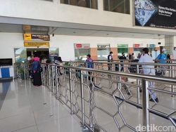 Pemudik di Bandara Makassar Naik 35% Jelang Natal, Puncaknya Diprediksi H-2