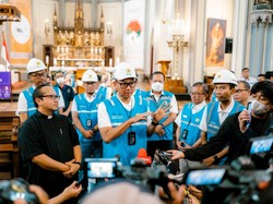 Ke Katedral, Bos PLN Cek Pasokan Listrik Saat Natal