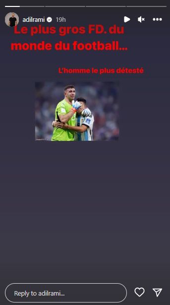 Dalam unggahan di Insta Story, Rami mengunggah foto Martinez dengan disertai kutipan hinaan. Mantan kekasih Pamela Anderson itu juga memberi dukungan kepada Mbappe.