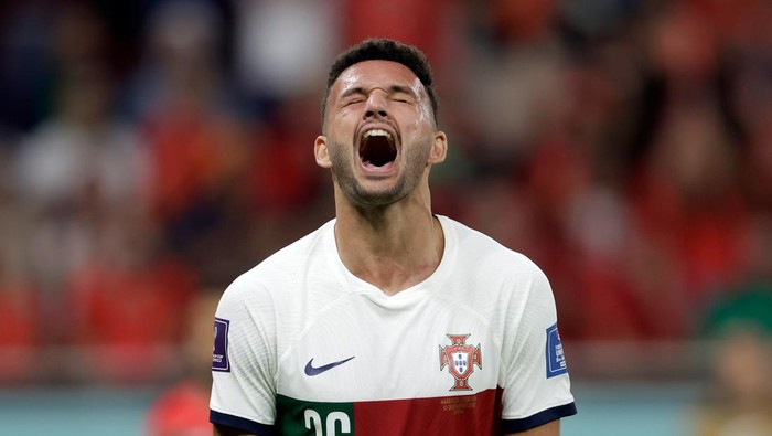 DOHA, QATAR - DECEMBER 10: Goncalo Ramos of Portugal  during the  World Cup match between Morocco  v Portugal  at the Al Thumama Stadium on December 10, 2022 in Doha Qatar (Photo by Eric Verhoeven/Soccrates/Getty Images)
