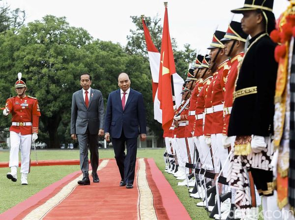 Momen Jokowi Terima Presiden Vietnam di Istana Bogor