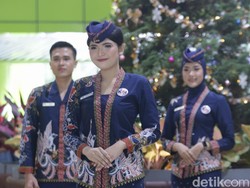 Anne Avantie Desain Seragam Awak Kereta, Impian Lama yang Akhirnya Terwujud