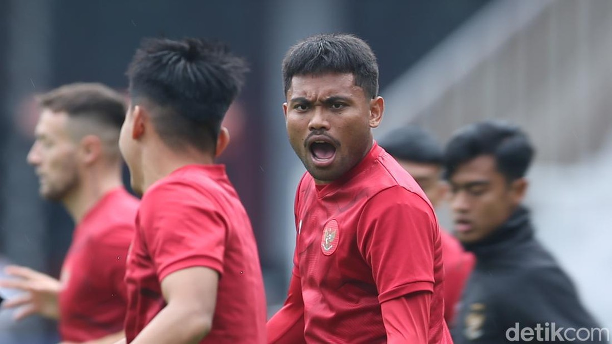 Saddil Ramdani berlatih jelang Indonesia vs Kamboja. (Foto: Rifkianto Nugroho)
