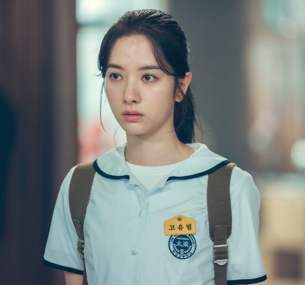 Potret Bona WJSN dalam drama Twenty Five Twenty One/ Foto: soompi.com Potret Bona WJSN dalam drama Twenty Five Twenty One