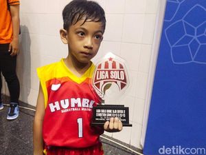 Tim Basketnya Menang Lagi, Jan Ethes Ngaku Disemangati Jokowi Tim Basketnya Menang Lagi, Jan Ethes Ngaku Disemangati Jokowi