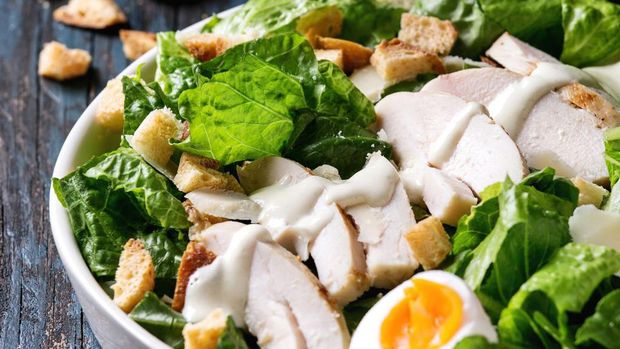 Resep Caesar Salad Ayam Panggang