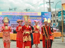 Relawan Ganjar Gelar Festival Fesyen-Tari Adat di Labuhan Batu