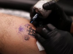 Hukum Tato dalam Islam Apakah Dibolehkan? Simak Penjelasnnya