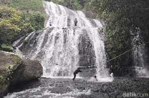 Curug Cibubuay, Wisata Air Terjun Baru yang Asyik di Sukabumi Curug Cibubuay, Wisata Air Terjun Baru yang Asyik di Sukabumi