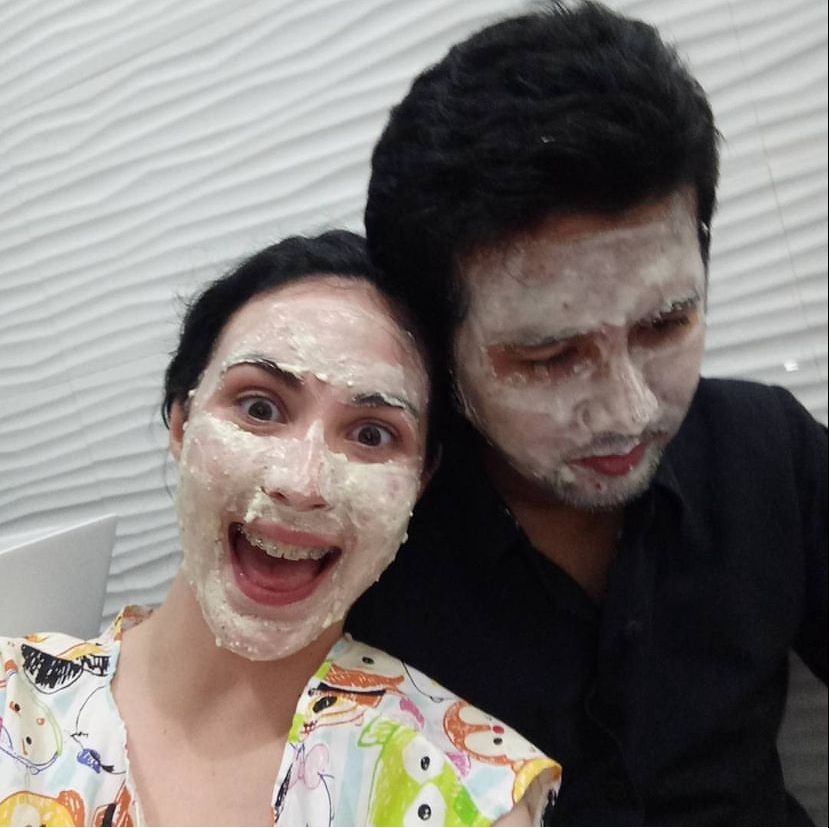 Arumi Bachsin dan Emil Dardak