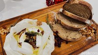 Gampang Dicontek! Ini Tips Bikin Keju Camembert Panggang ala Chef Nadja